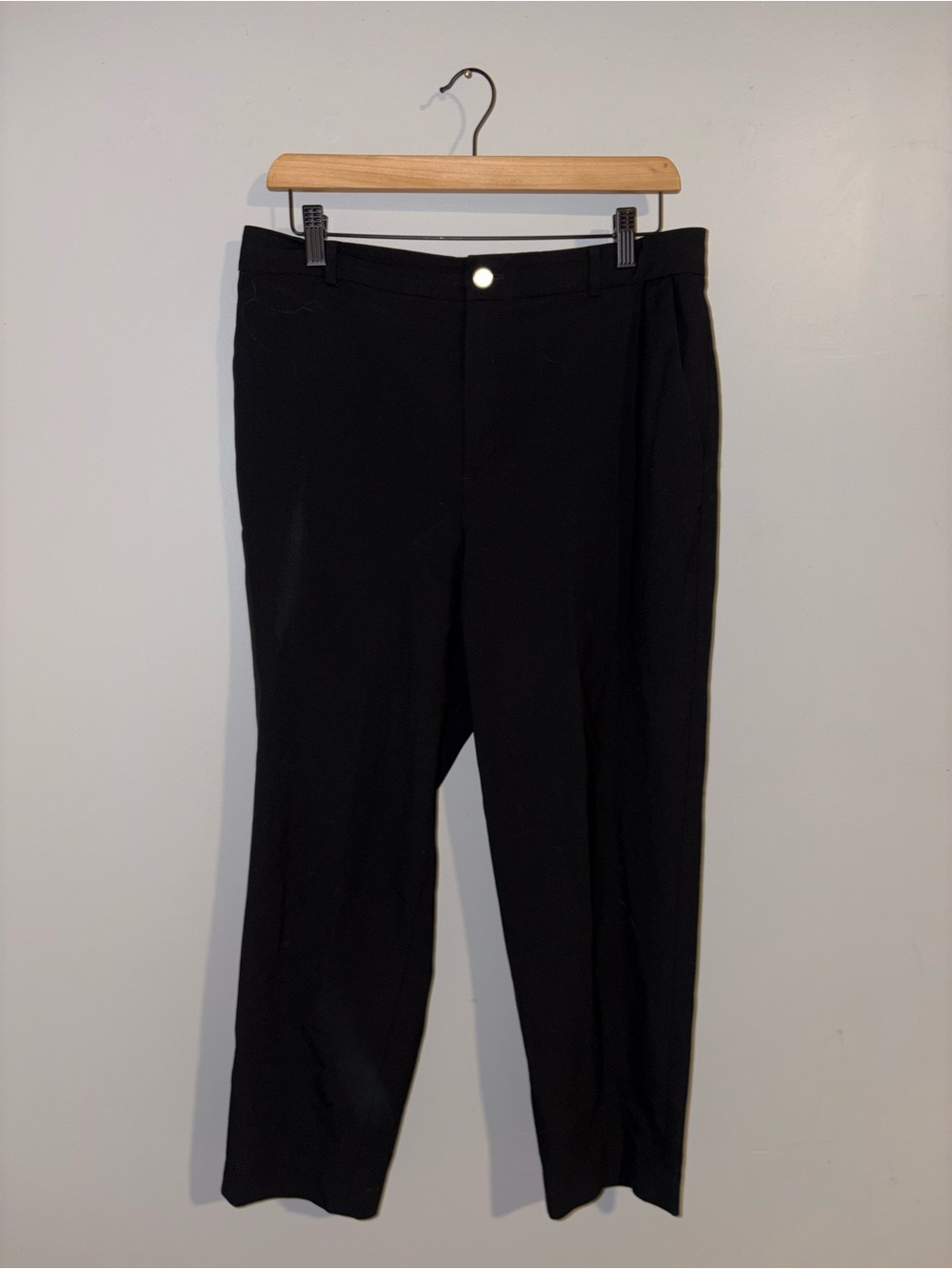 Club Monaco • Black Pants